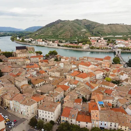 Apartment Le Dromardechois - Meuble 6 Personnes Sur Rhone - Ecolodgite